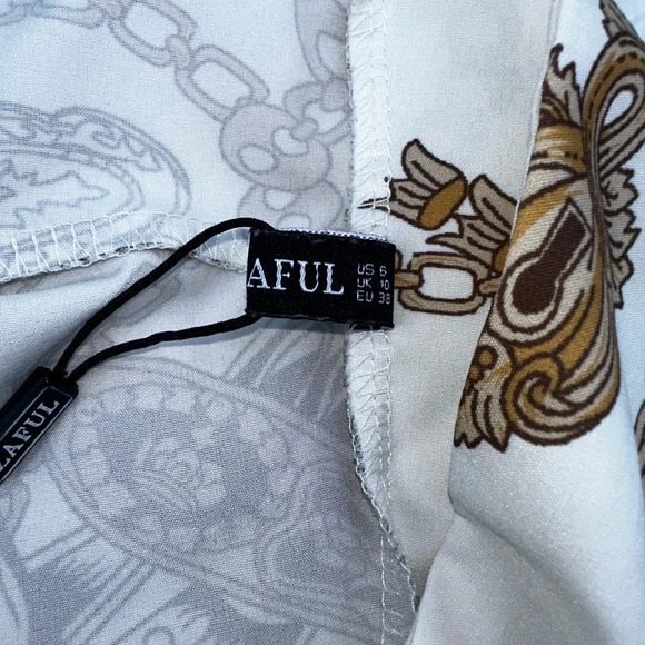 Elegant White & Gold Bandana Tie Top, Size Small | Zaful - Picture 4 of 4